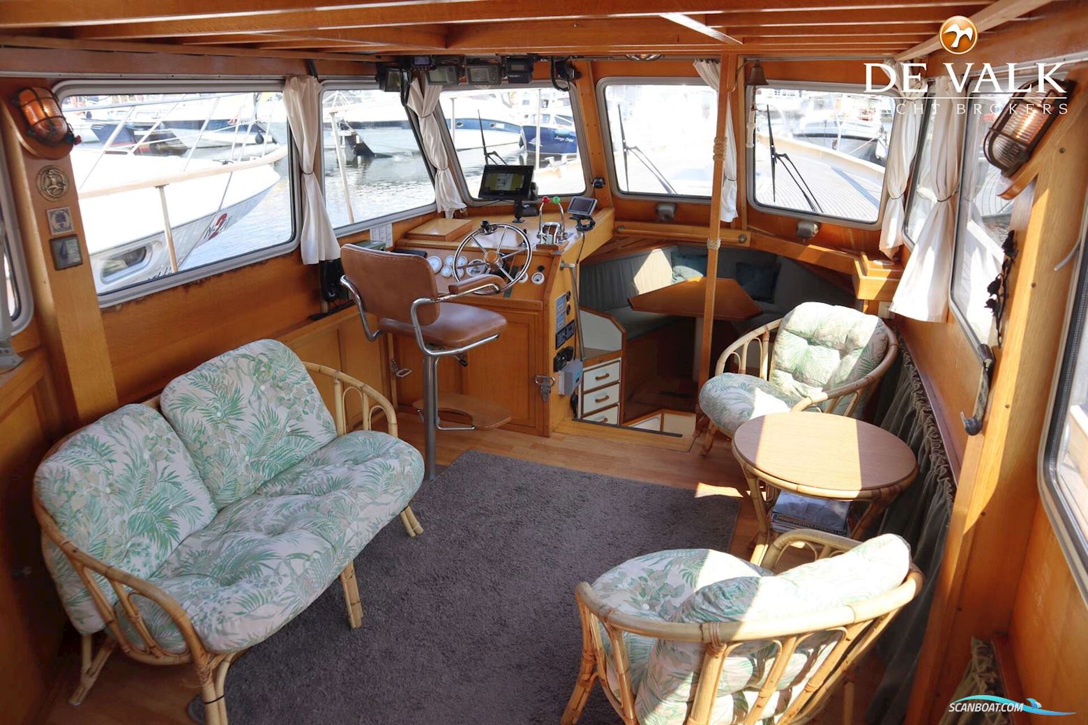 Van Garsse Bakdekkruiser 12.80