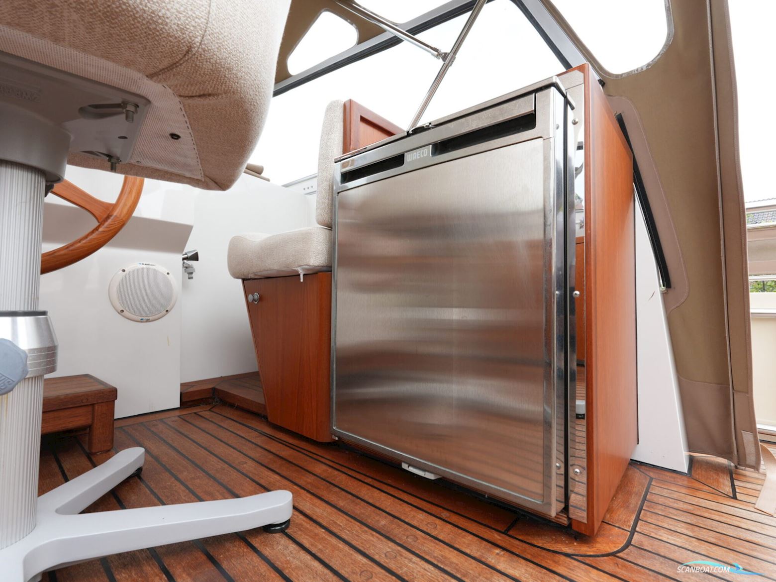 Van Vossen Parade 12.70 AK Exclusive