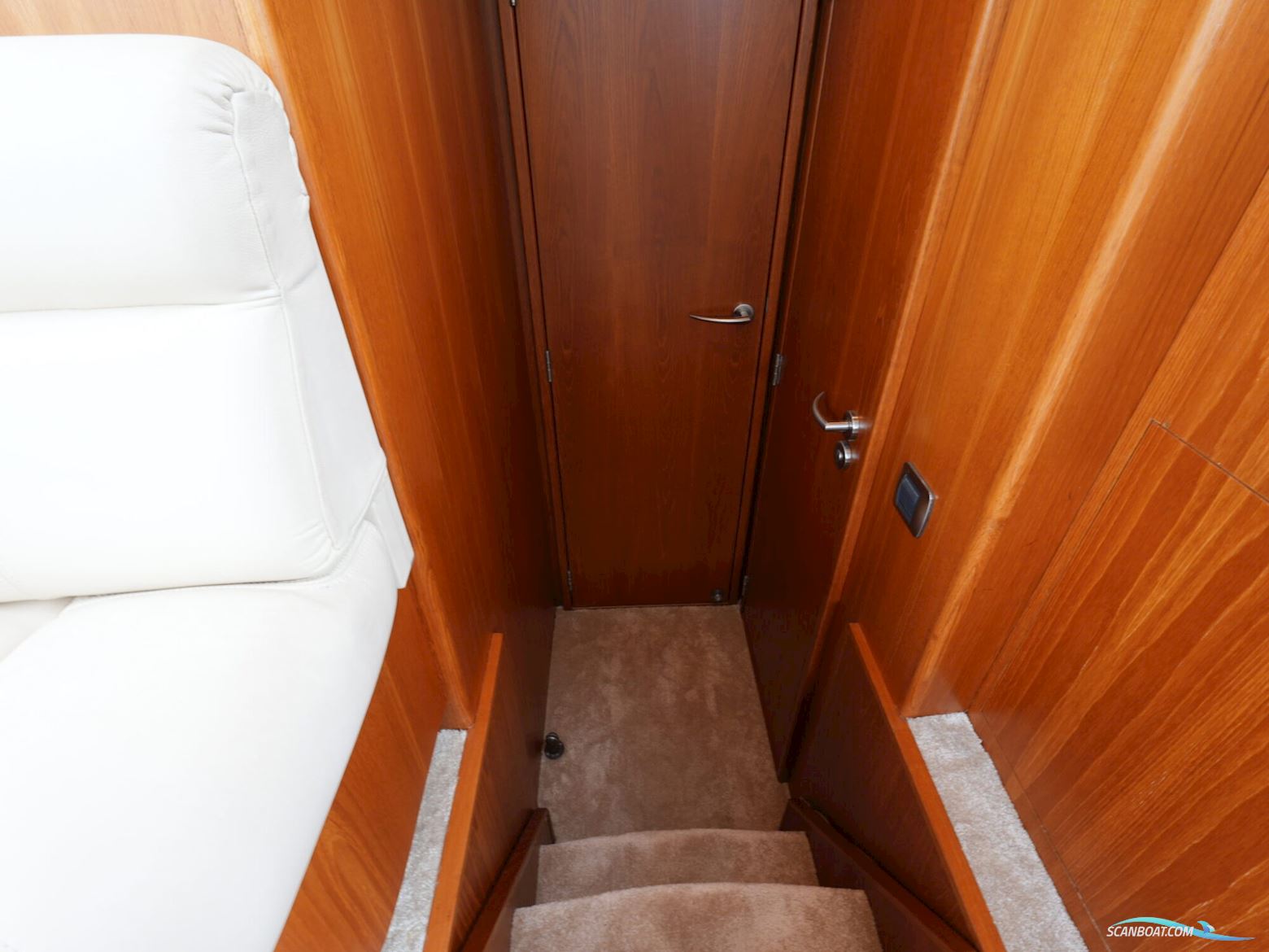 Van Vossen Parade 12.70 AK Exclusive