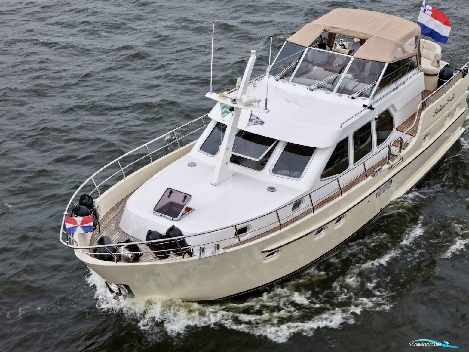 Van Vossen Parade 12.70 AK Exclusive