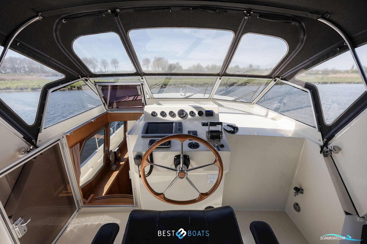 Van Vossen Parade 12.75 AK