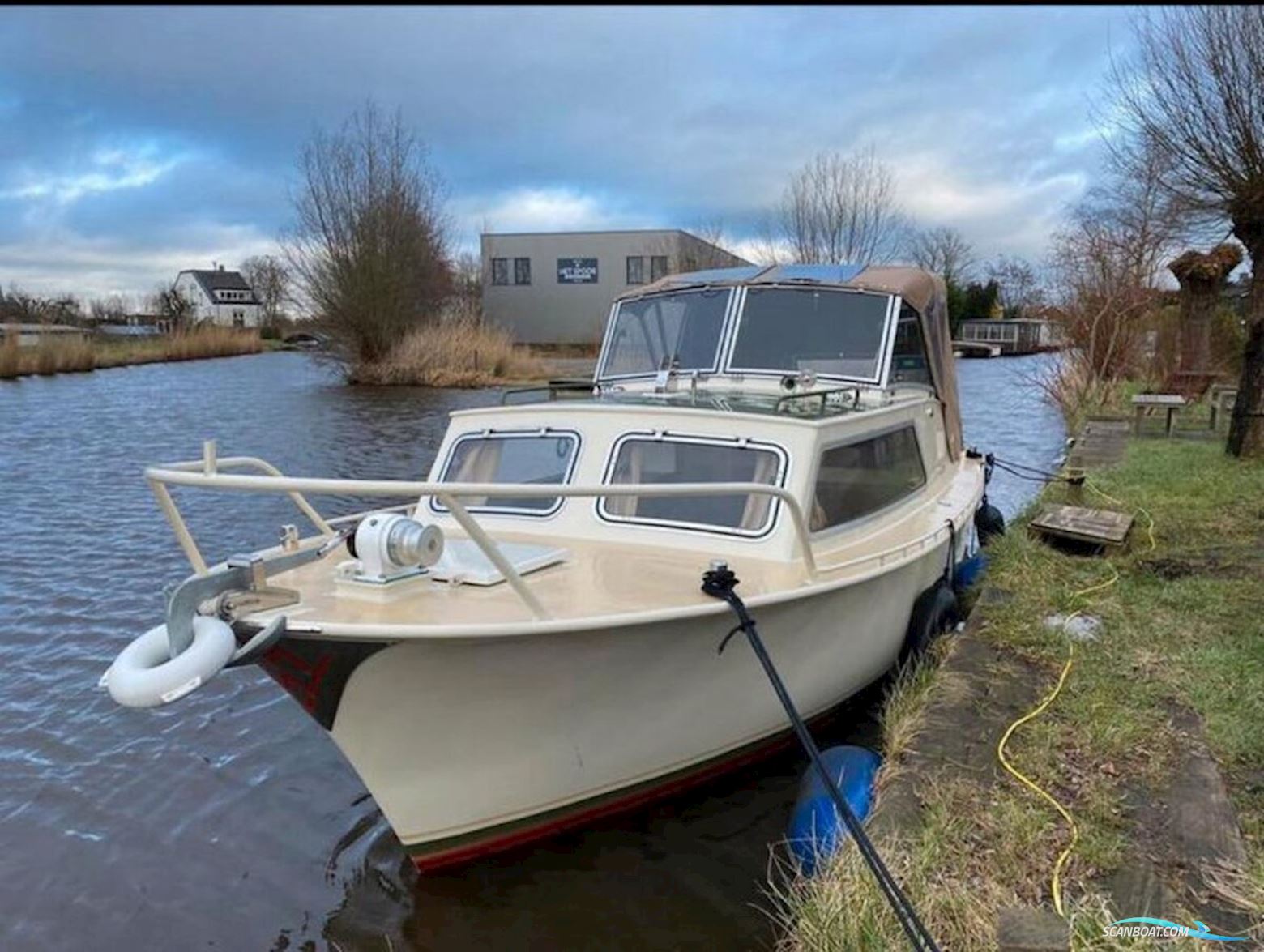 Van Waveren Cabrio Motorboot 1980, Niederlande