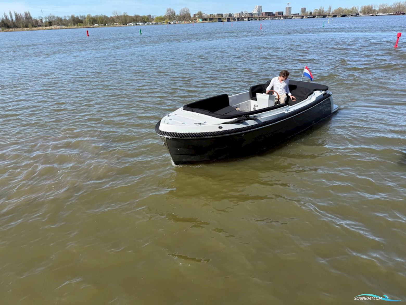 Van Zutphen 633 Tender
