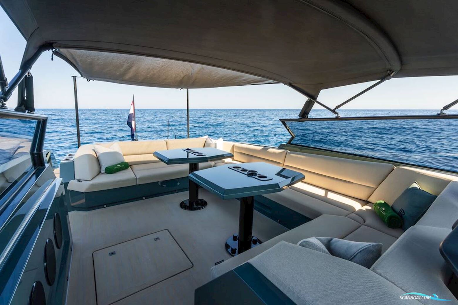 VANQUISH 54