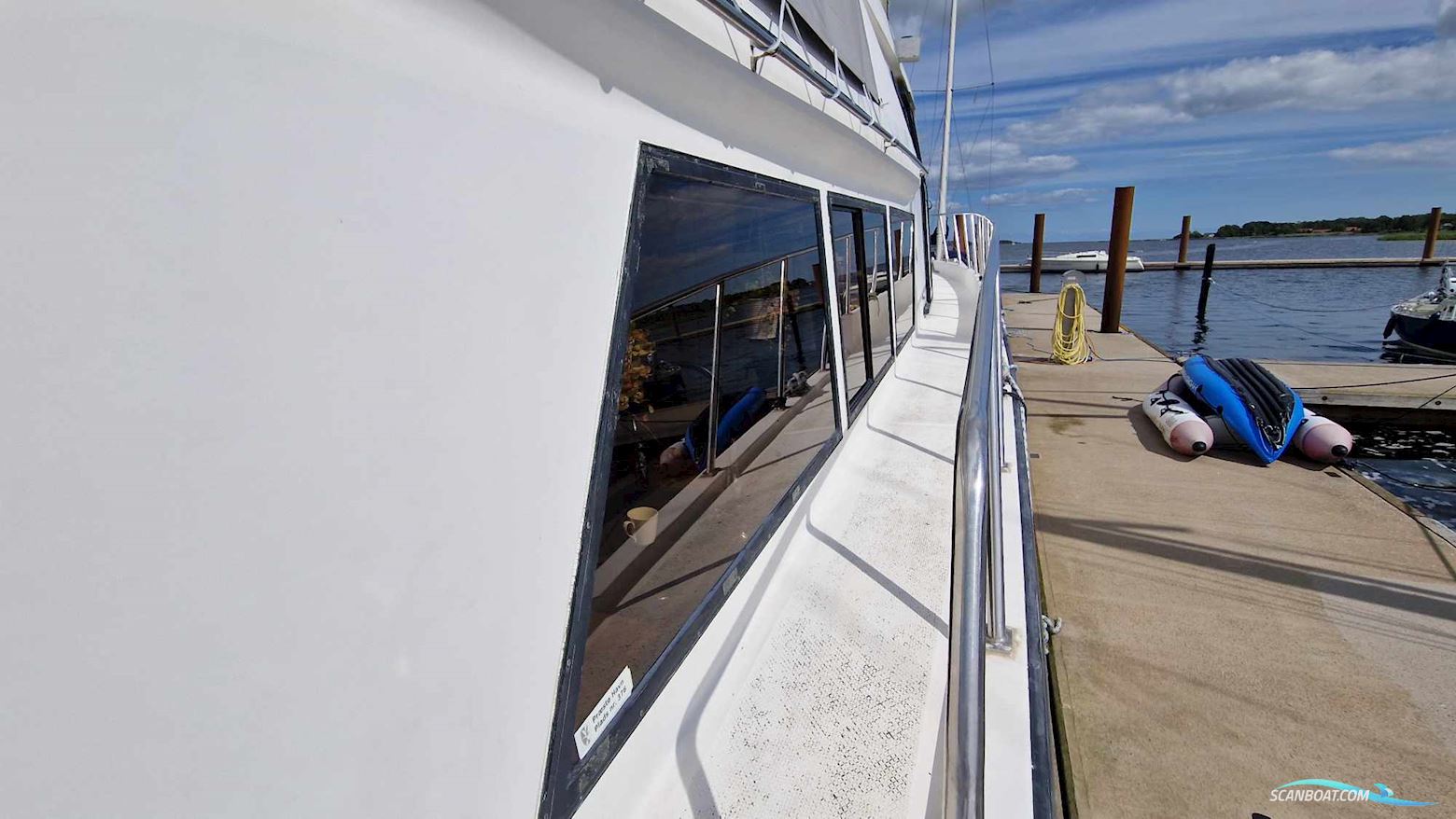 Vantare 53 Pilothouse