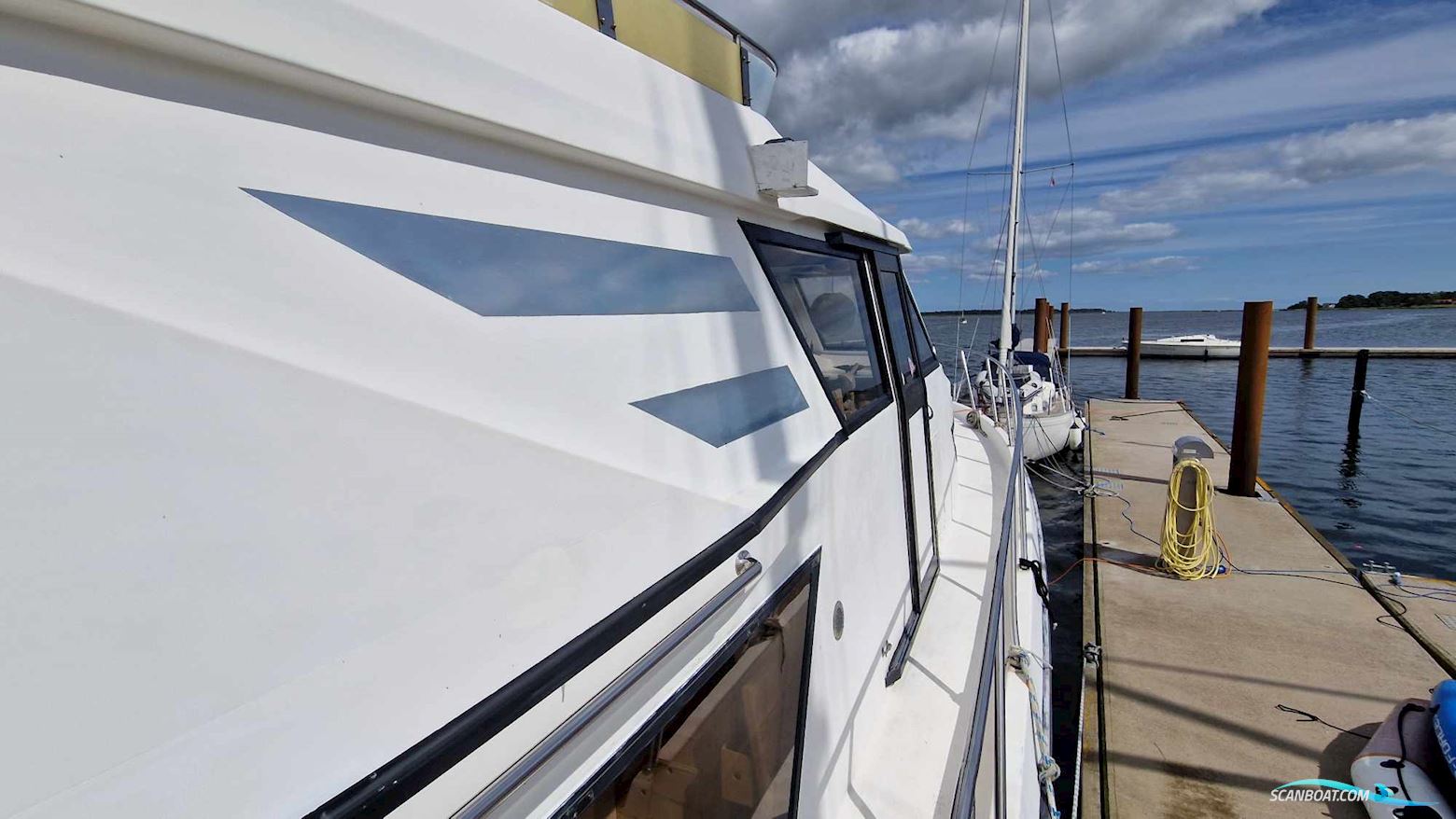Vantare 53 Pilothouse