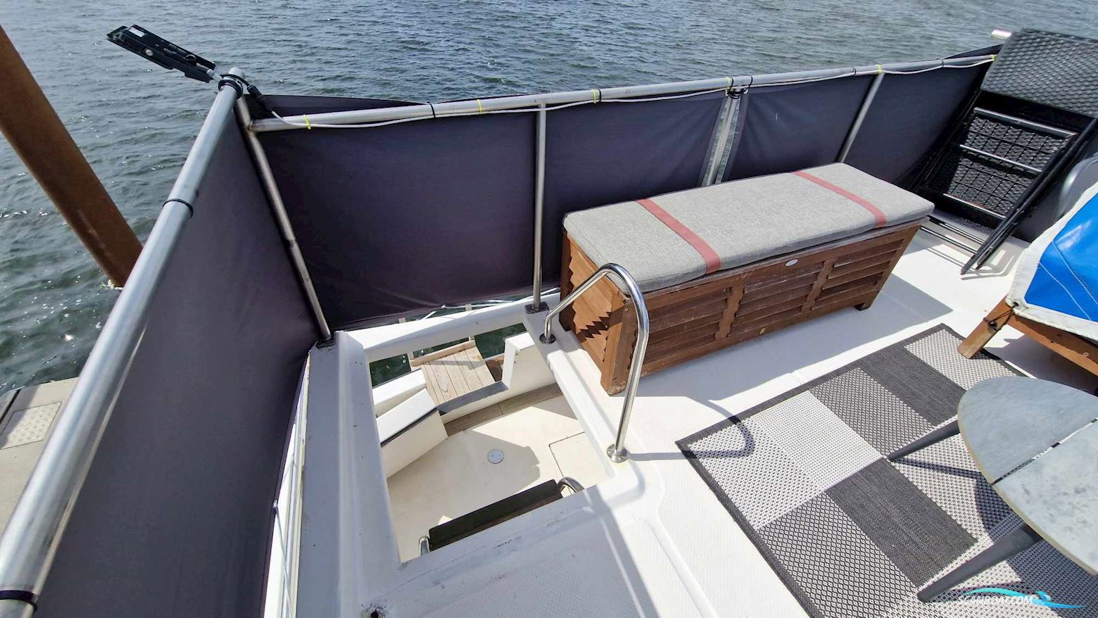 Vantare 53 Pilothouse