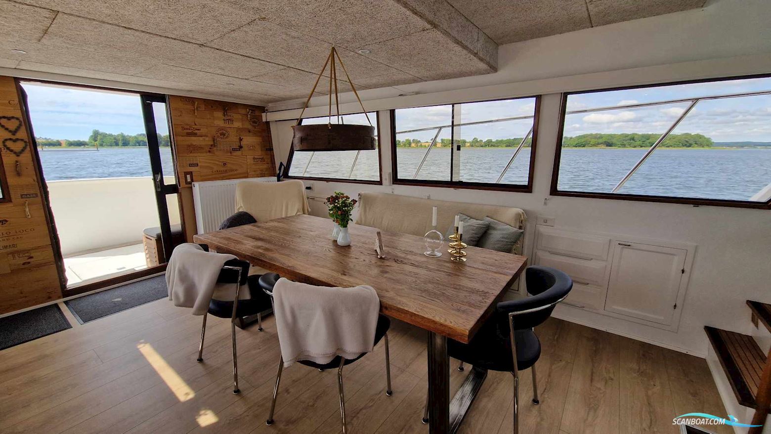 Vantare 53 Pilothouse