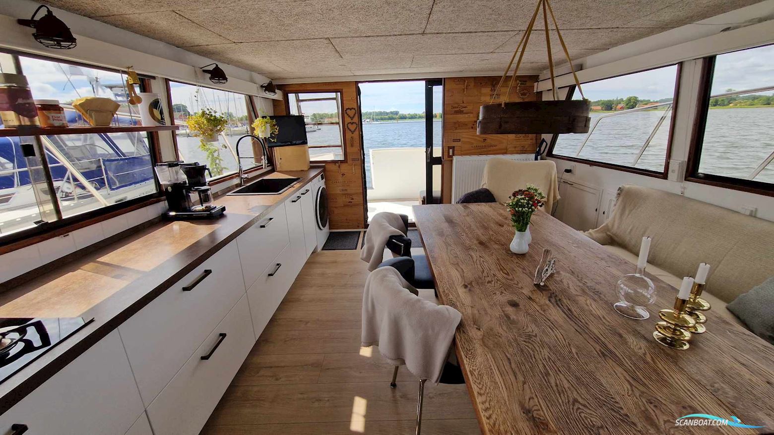 Vantare 53 Pilothouse