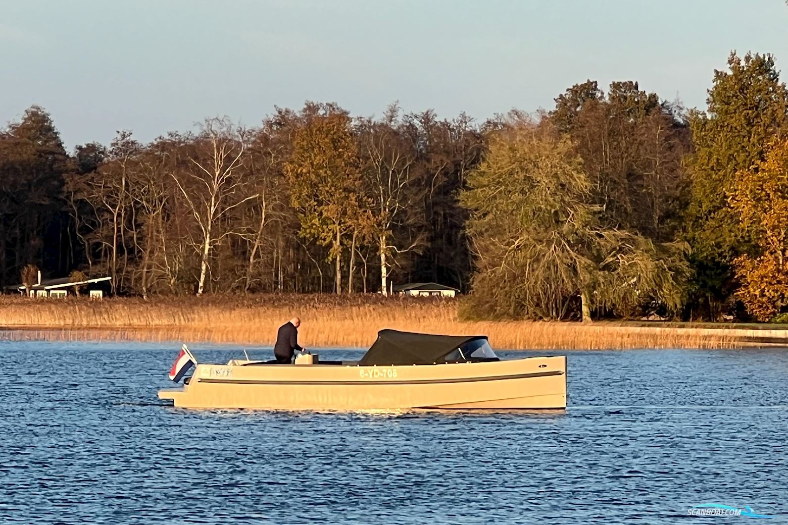 Vanvossen 850 Tender