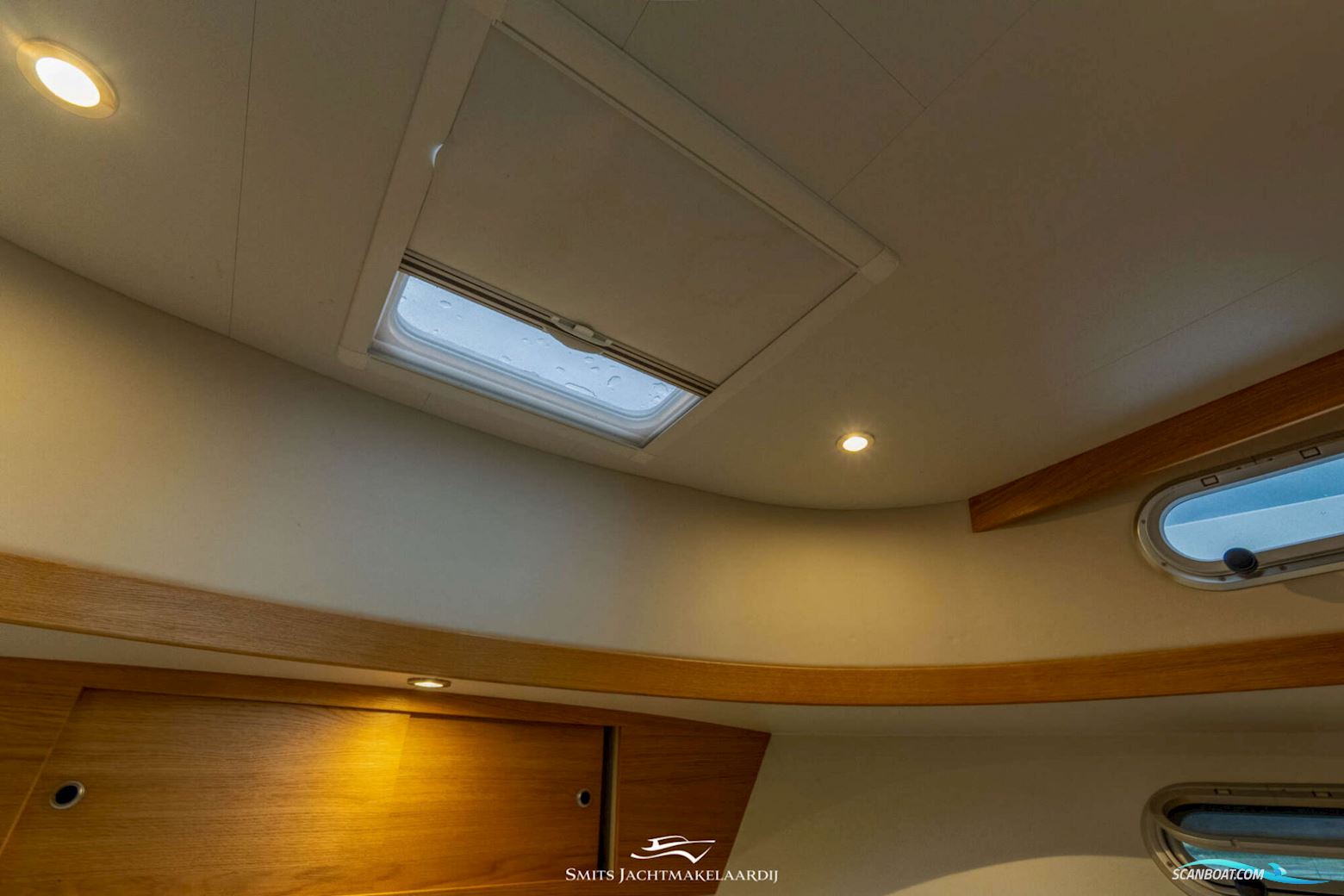 Vedette 33 Salon Comfort Line
