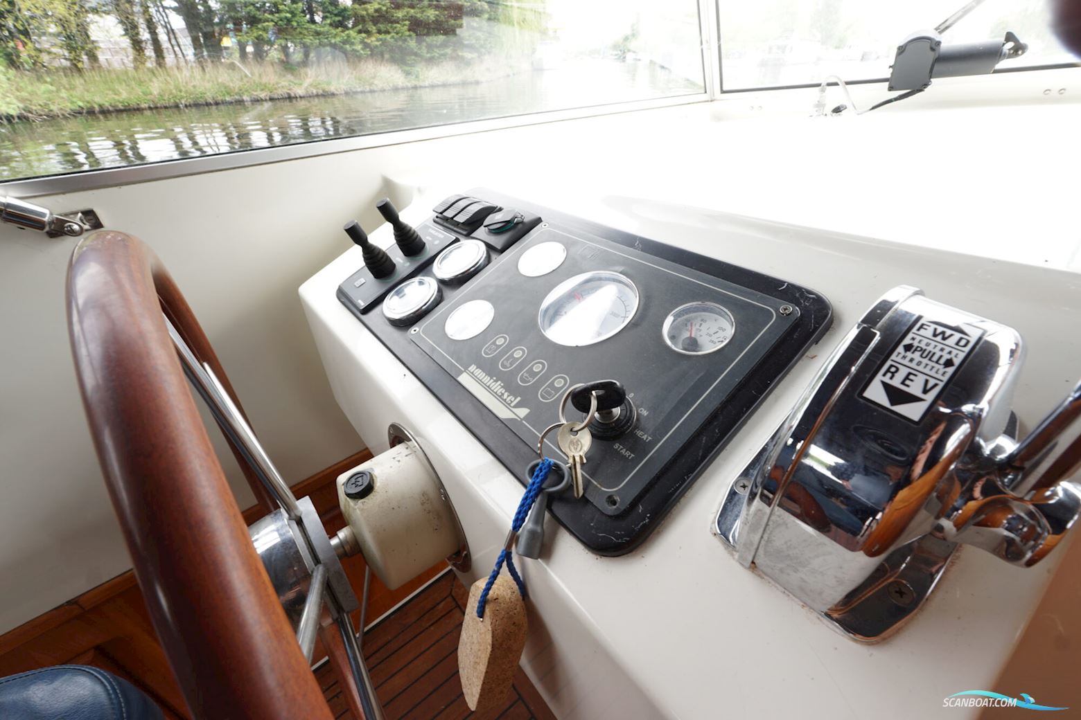 Vedette 8.80 OK Spiegeldeur