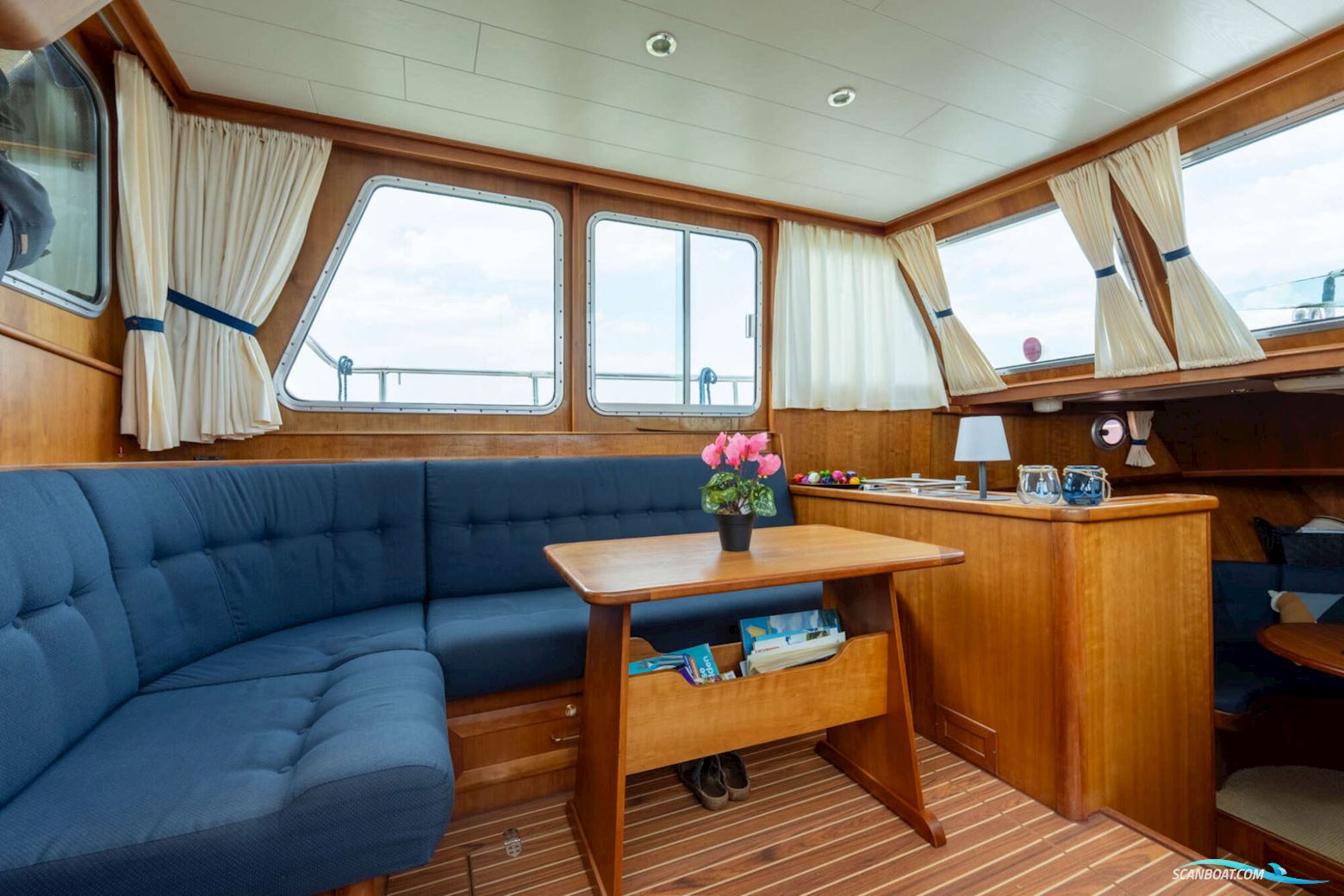 Veha Euroclassic 35