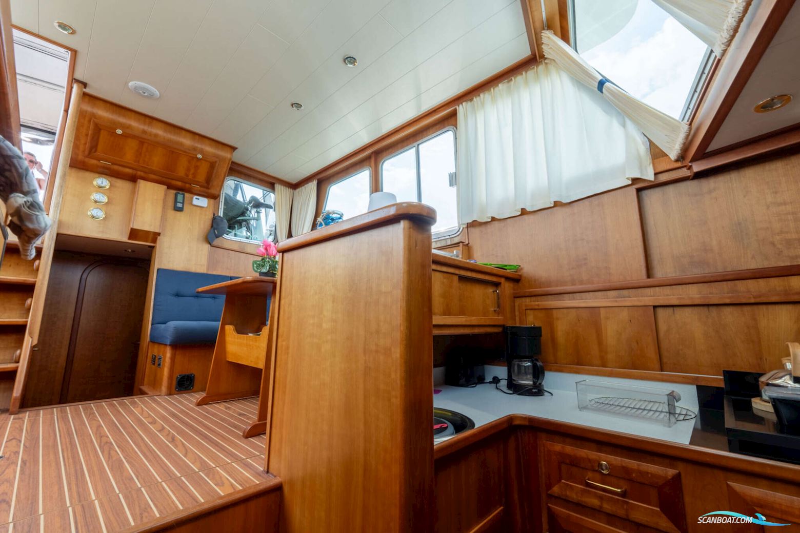 Veha Euroclassic 35