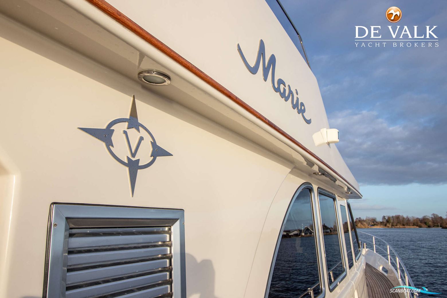 VENNEKENS Trawler 1800