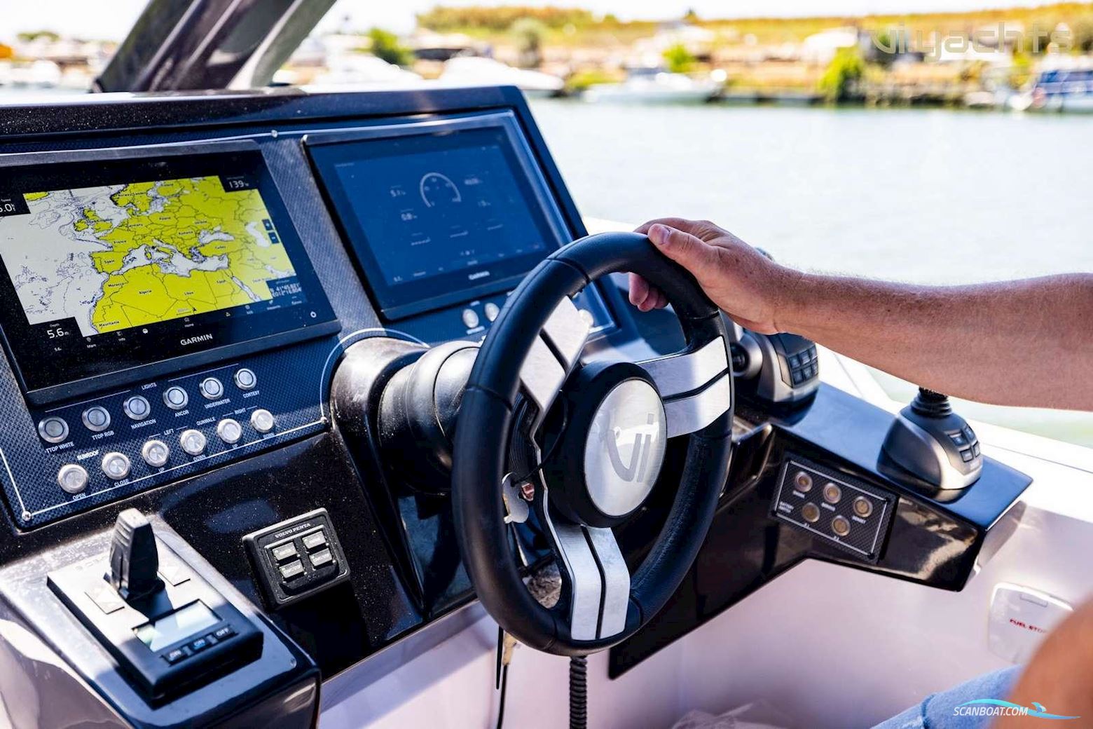 Vi Yachts Vi Q4