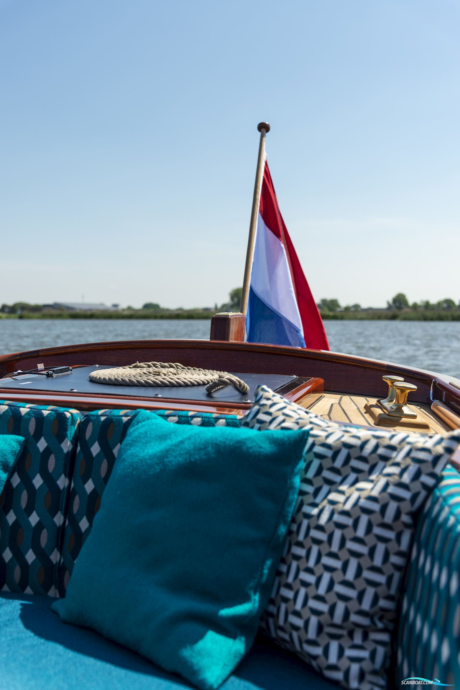 Victoria Spiegel Sloep 720 Volledig Elektrisch