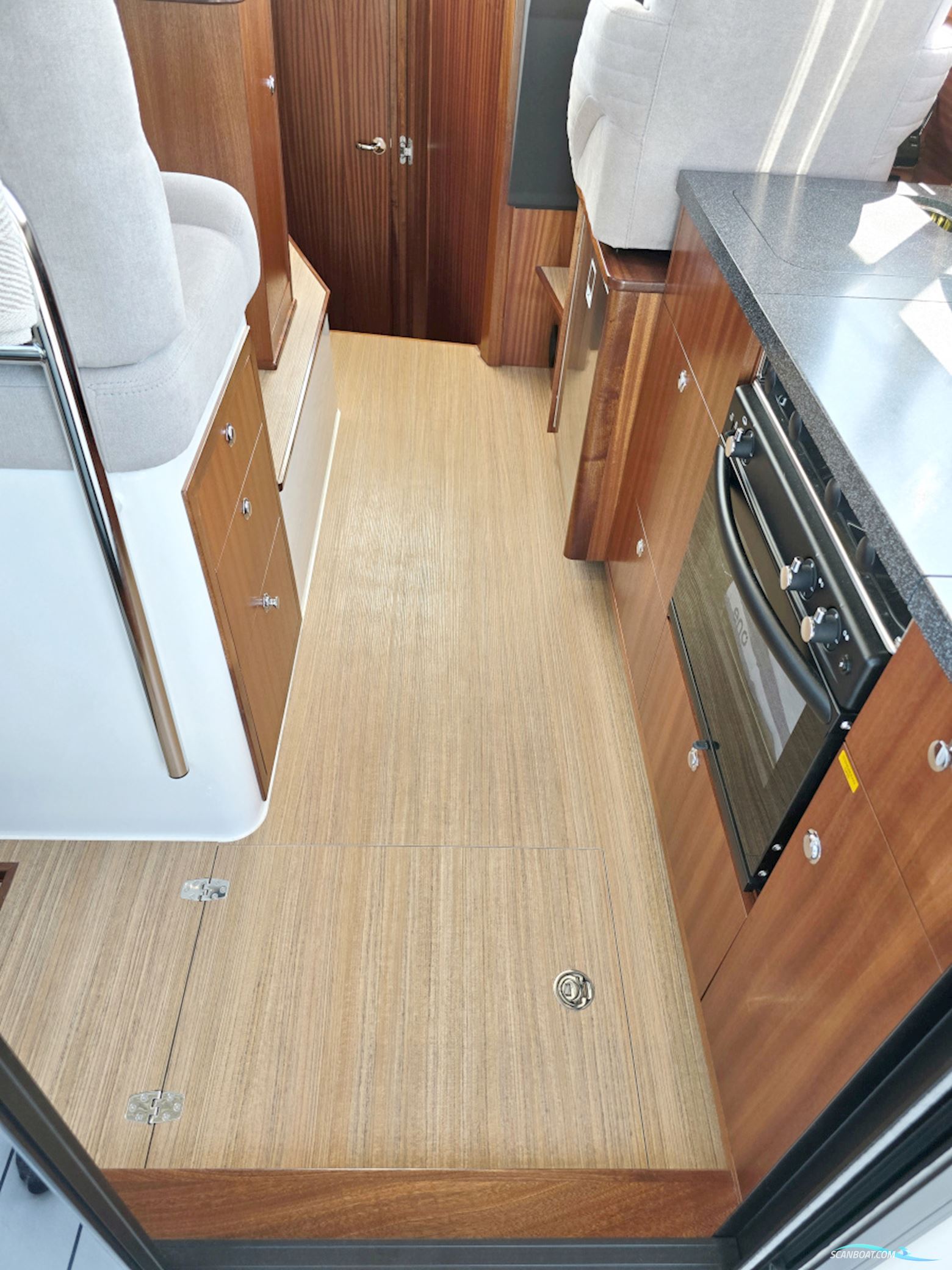 Viknes 1030 HT Panorama 2026