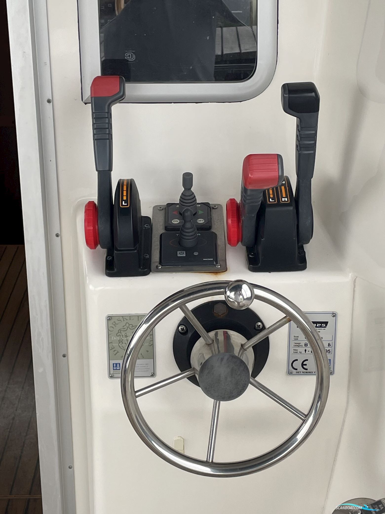 Viknes 1030 K3 Targa og Teak. Extra Nedsat Til 900.000,- Solgt!