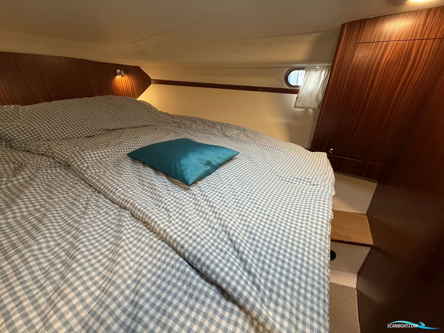 Viknes 1030 Sunbridge. NEDSAT 100.000,-