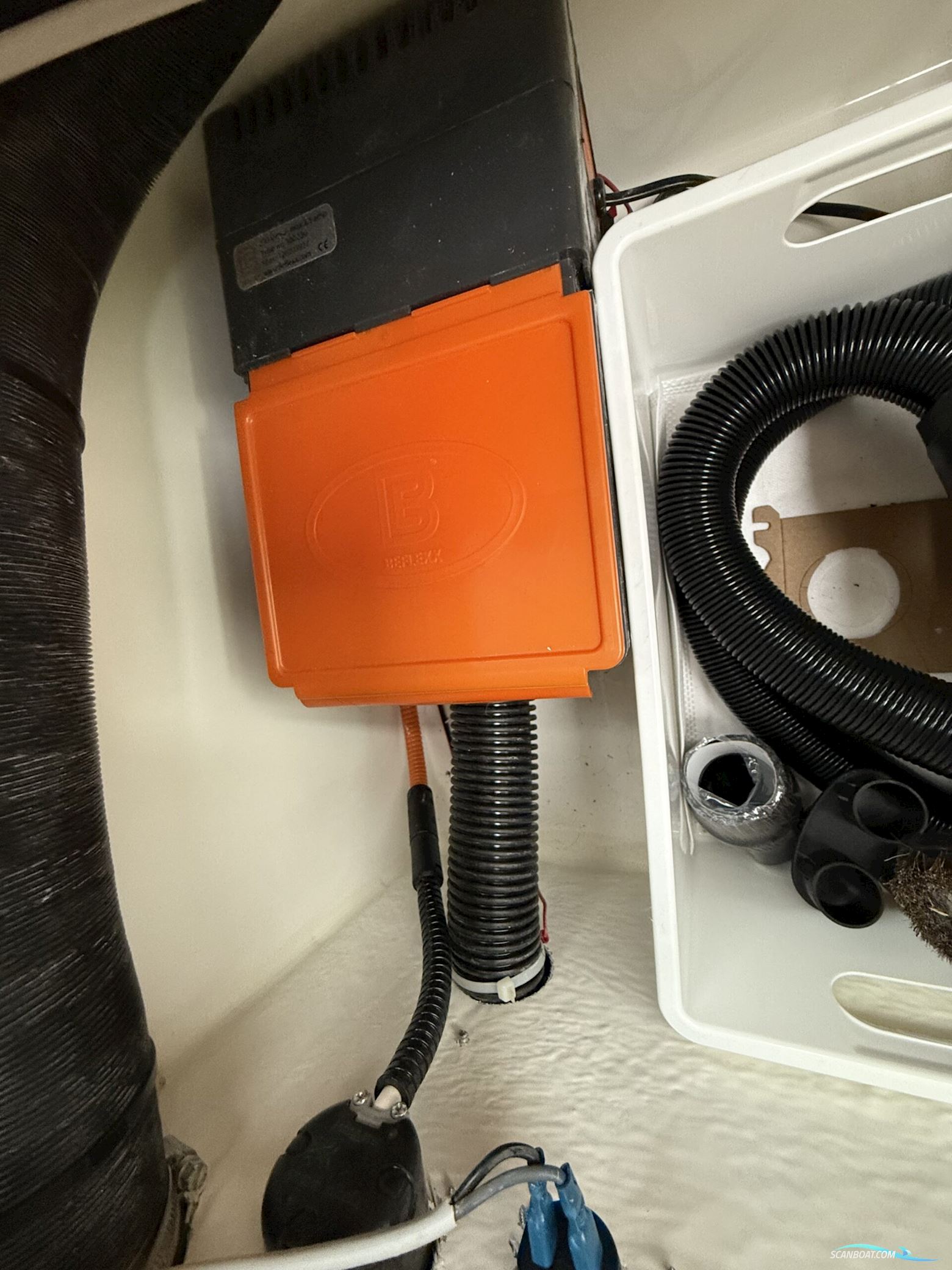 Viknes 1030 Sunbridge. NEDSAT 100.000,-