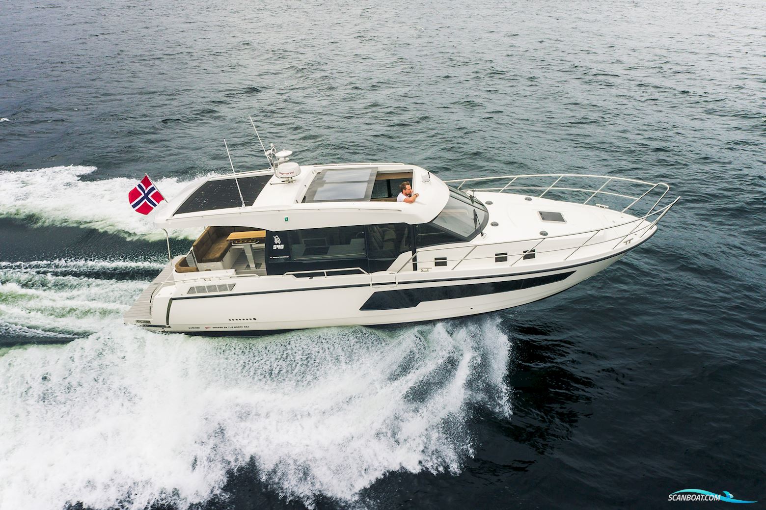 Viknes S40 Panorama Motorboot 2026, mit Yanmar / Volvo Z-drive / vaste schroefas motor, Niederlande