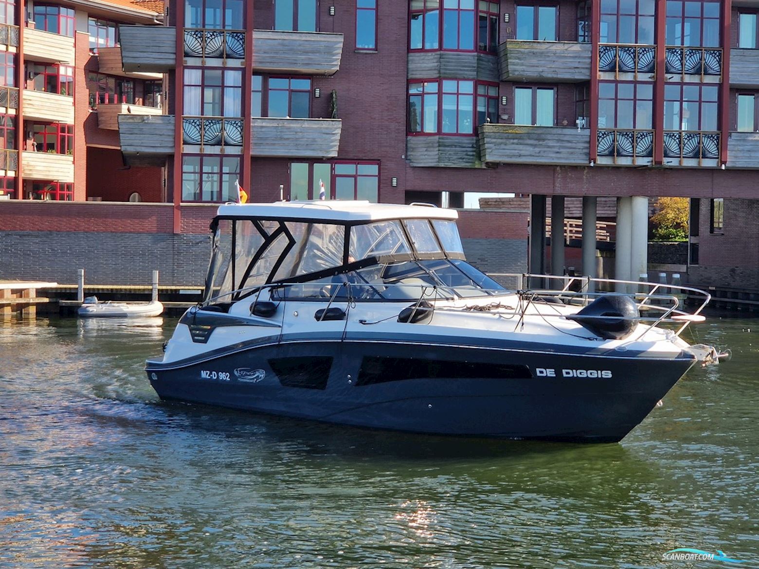 Viper 323 HT Motorboot 2024, Niederlande