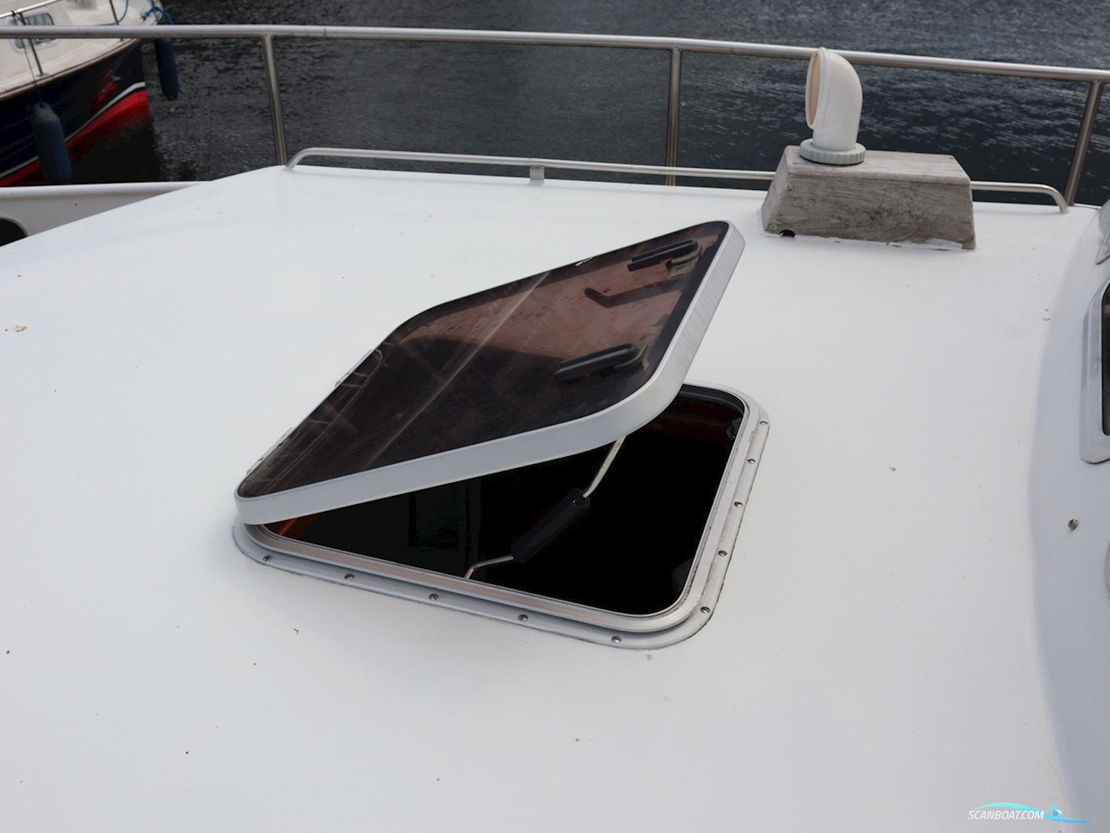 Vissers Trawler 1050