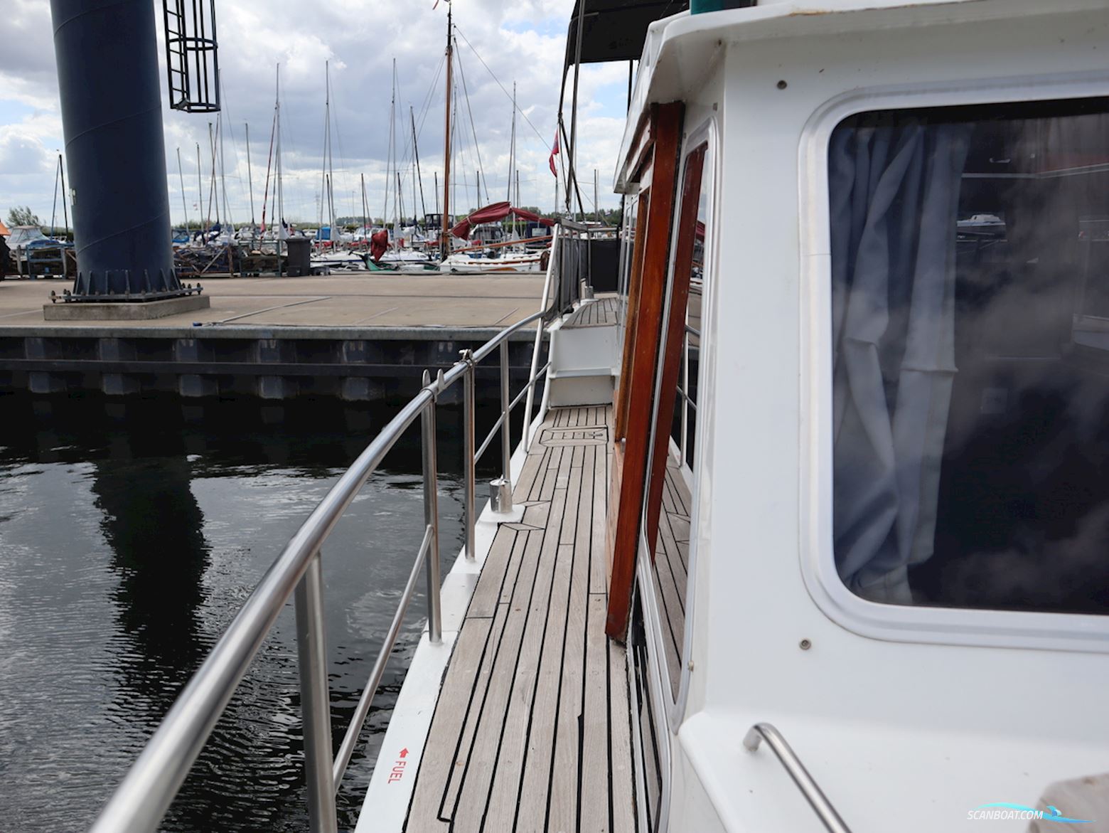 Vissers Trawler 1050