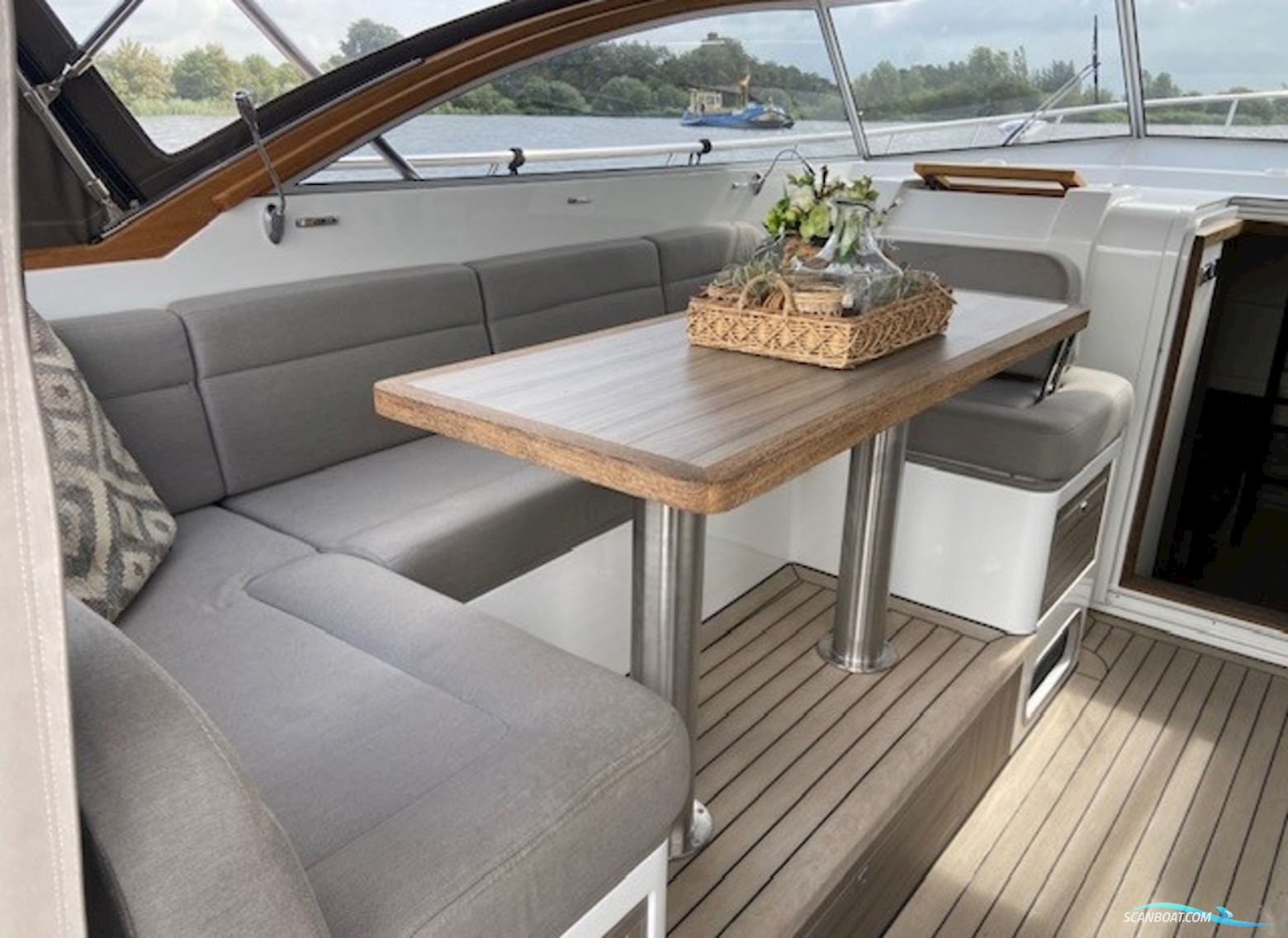 Vivante  43 Cabrio Cruiser