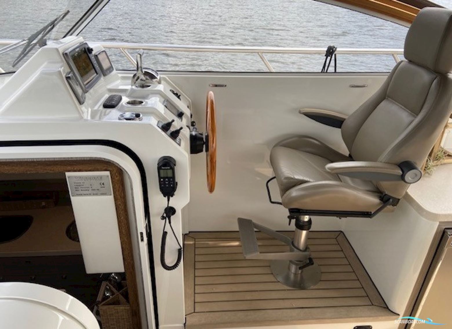 Vivante 43 Cabrio Cruiser