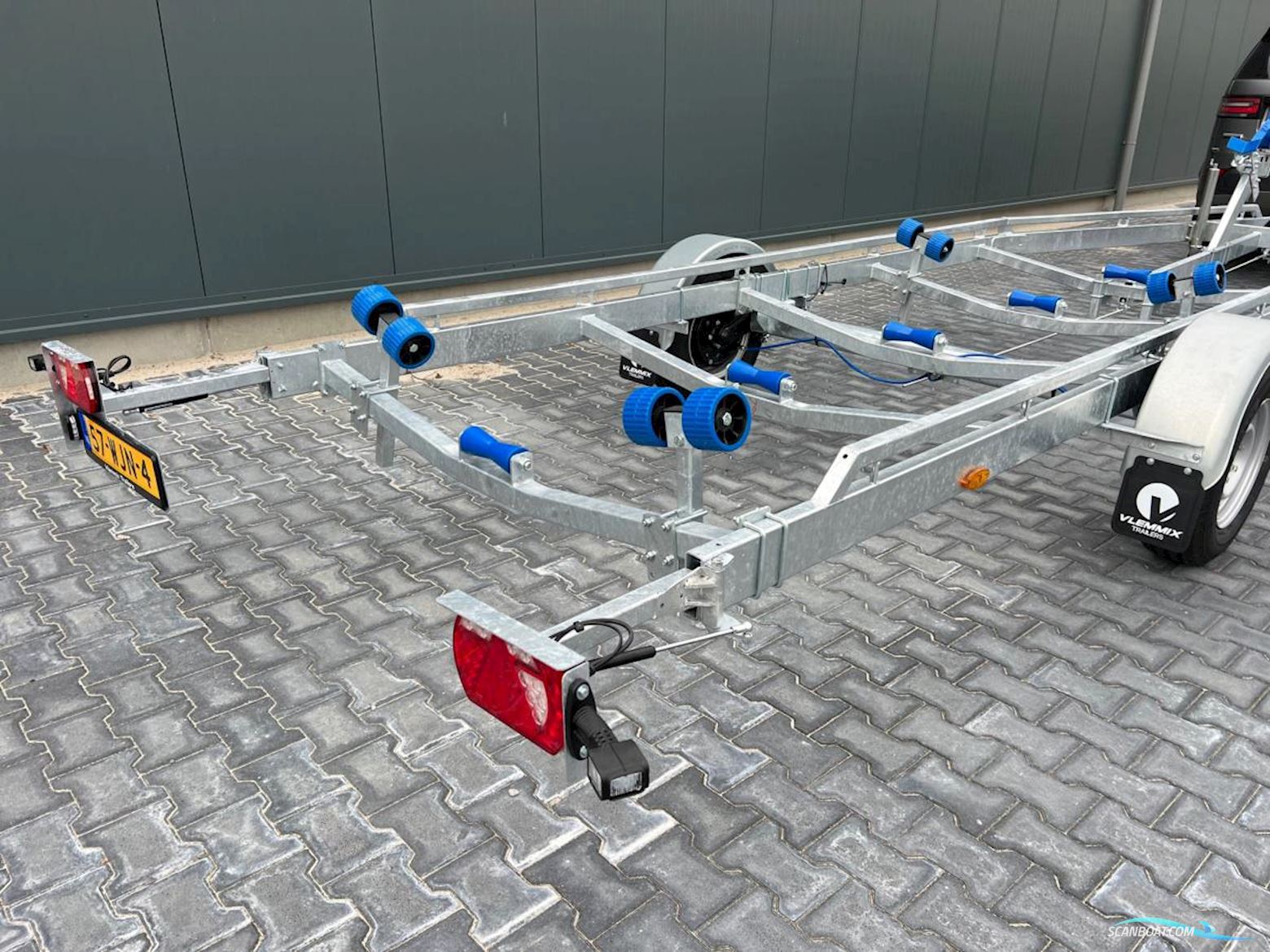 Vlemmix 1800 kg trailer