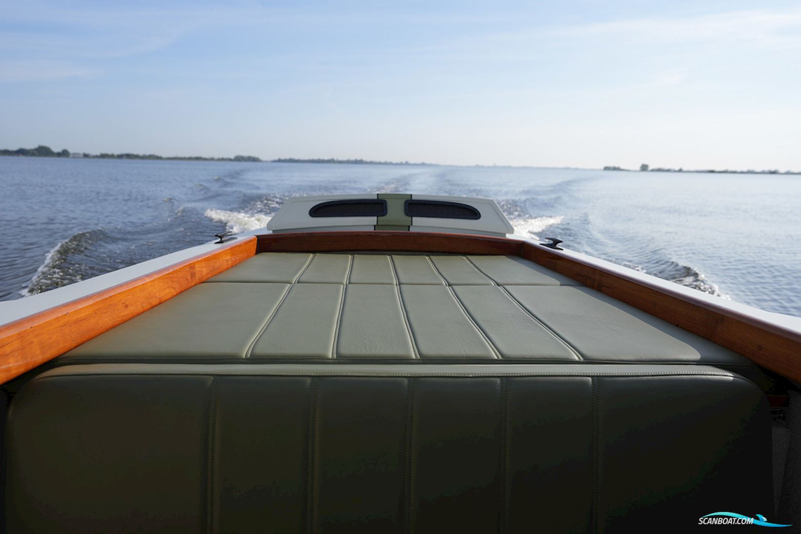 Volga Draagvleugelboot