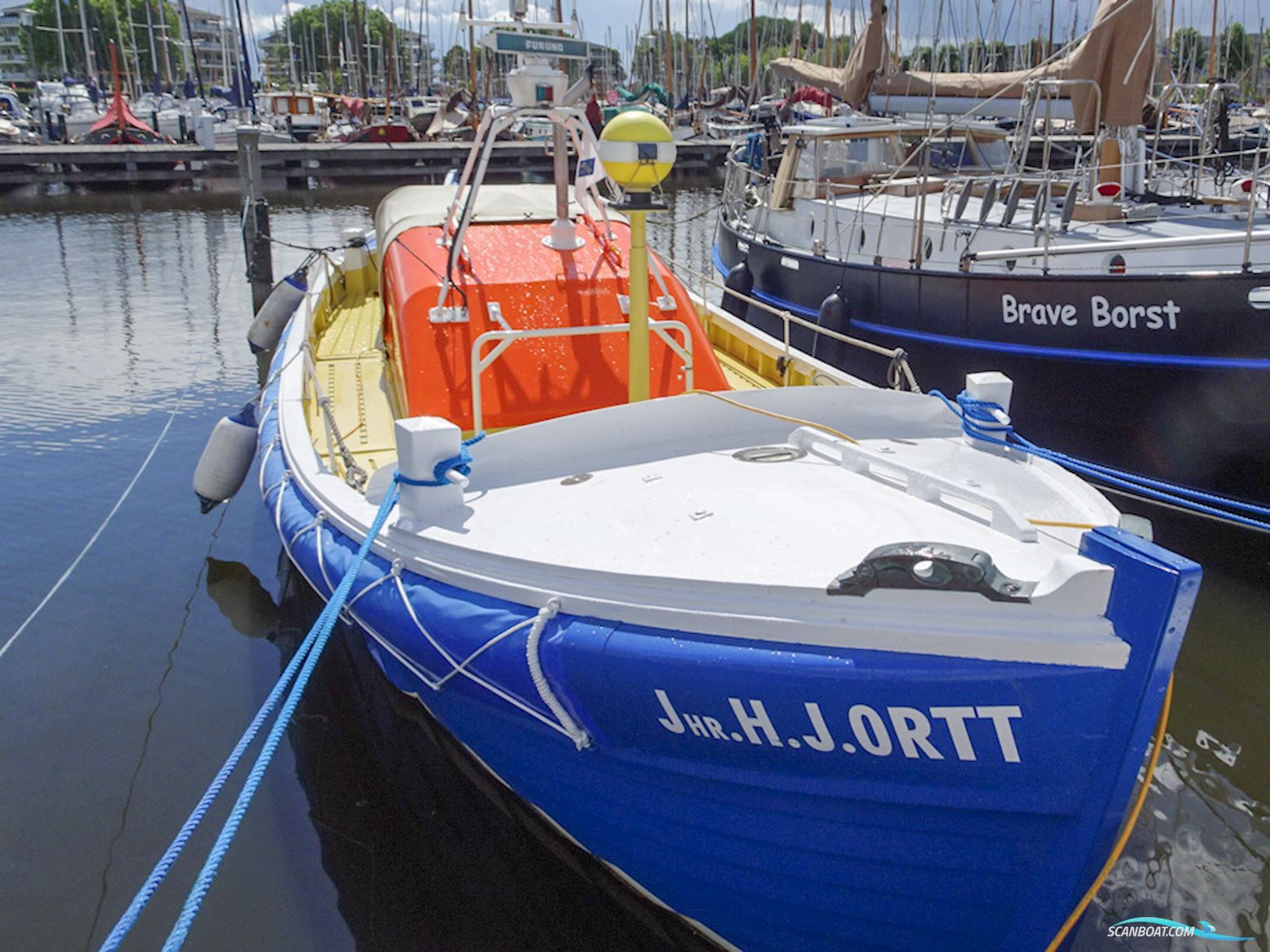 Voormalig Strand Reddingboot 10.32