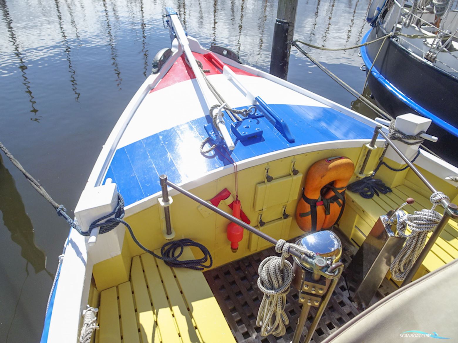 Voormalig Strand Reddingboot 10.32