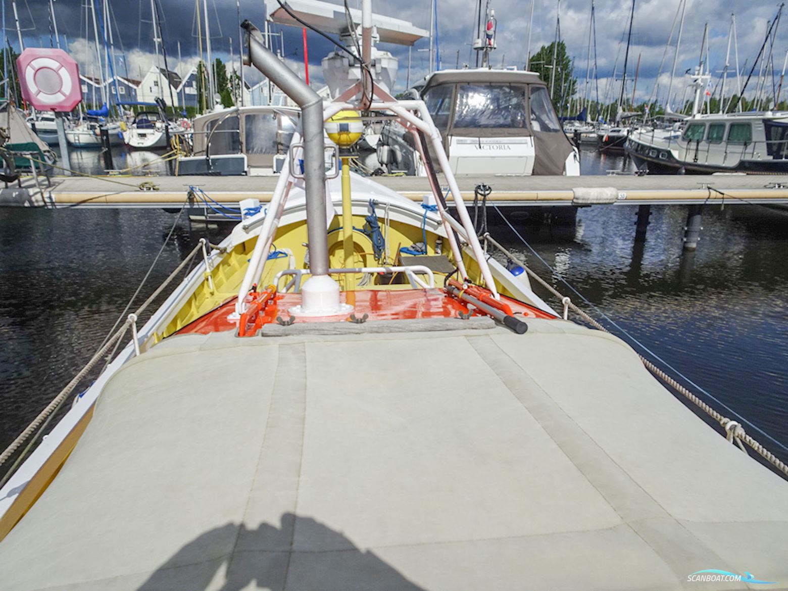 Voormalig Strand Reddingboot 10.32
