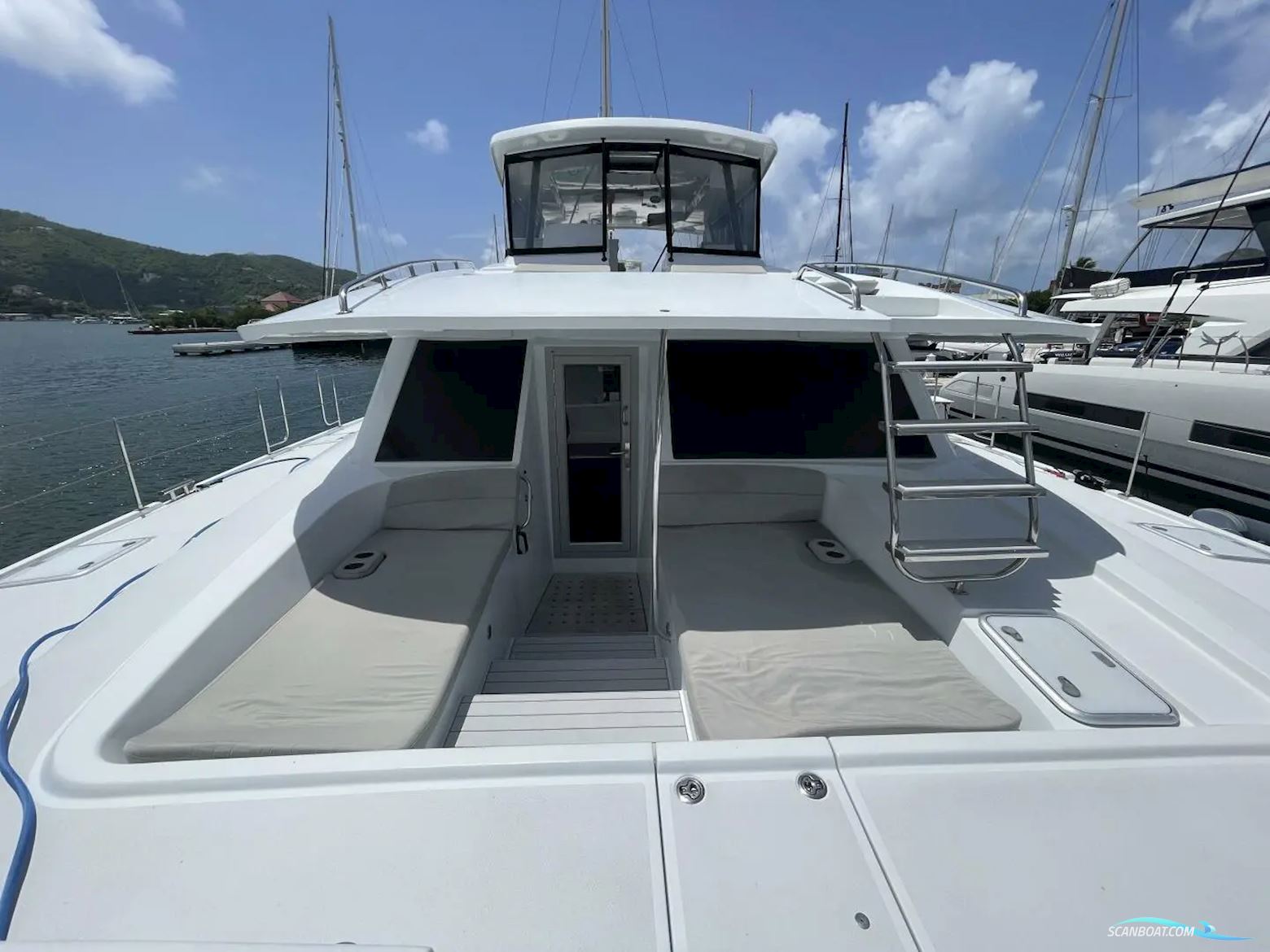 Voyage Yachts 650 Pc