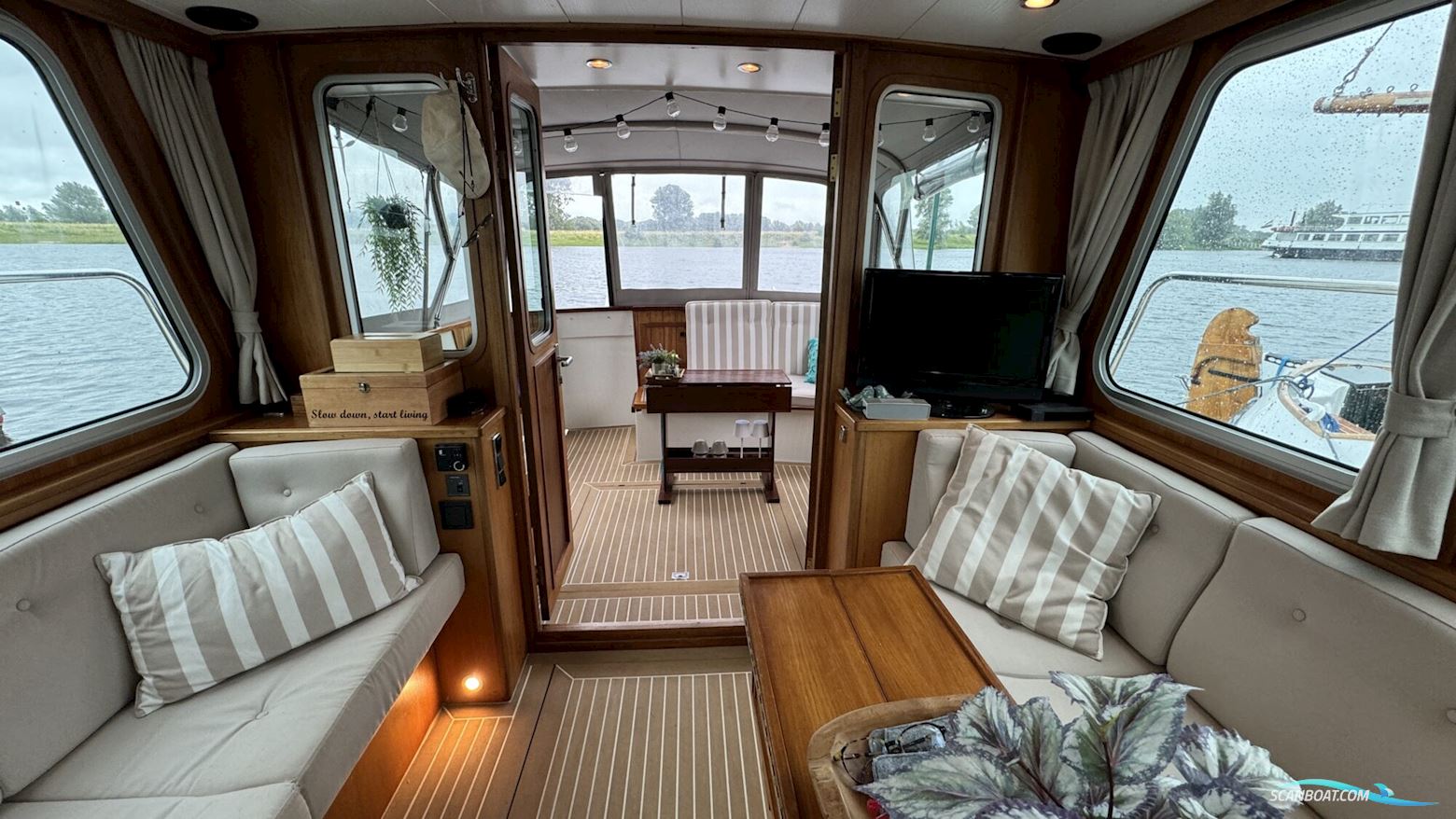 Vripack 11.75 Classic OK Spiegeldeur