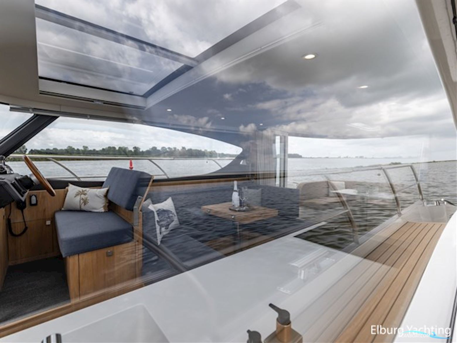 Vripack 42 Open Kuip - Stabilizer