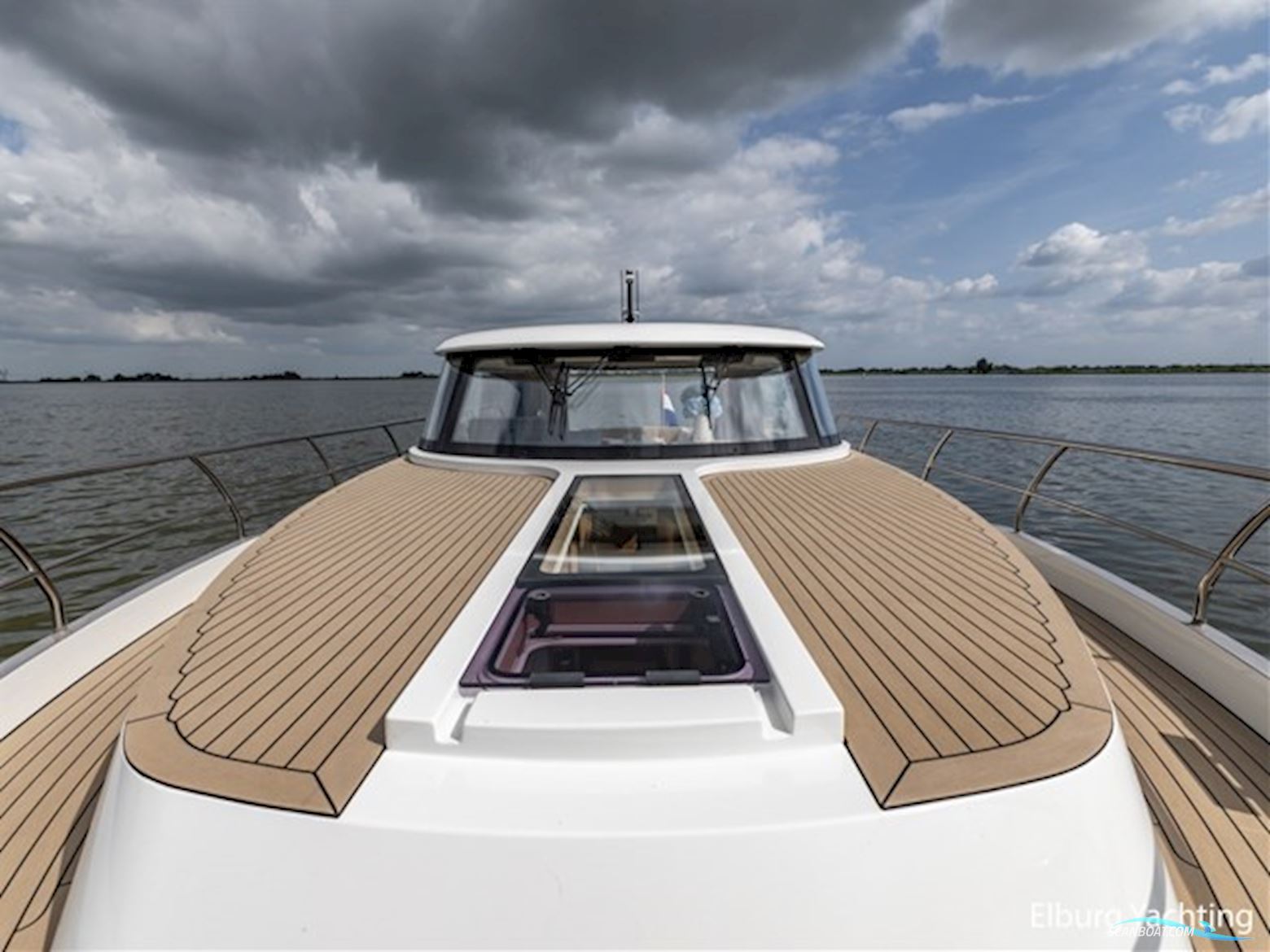 Vripack 42 Open Kuip - Stabilizer