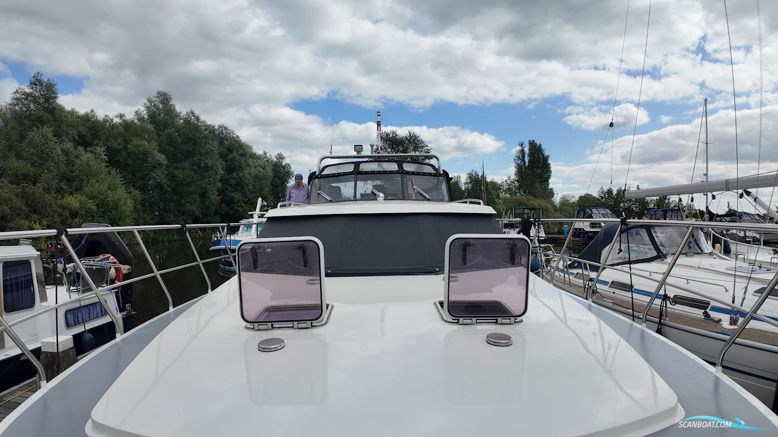 Vripack Catfish 1400