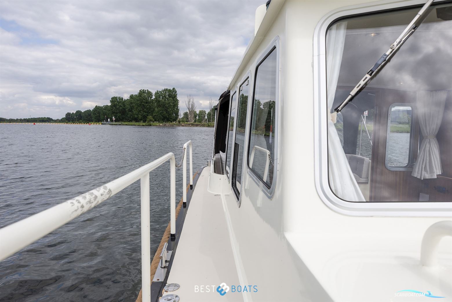 Vripak Yachting 965 OK
