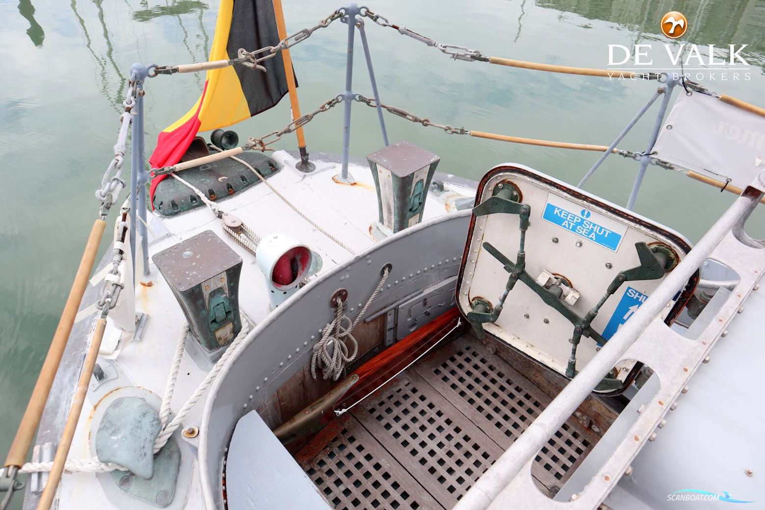 Waarschip 1076 Custom