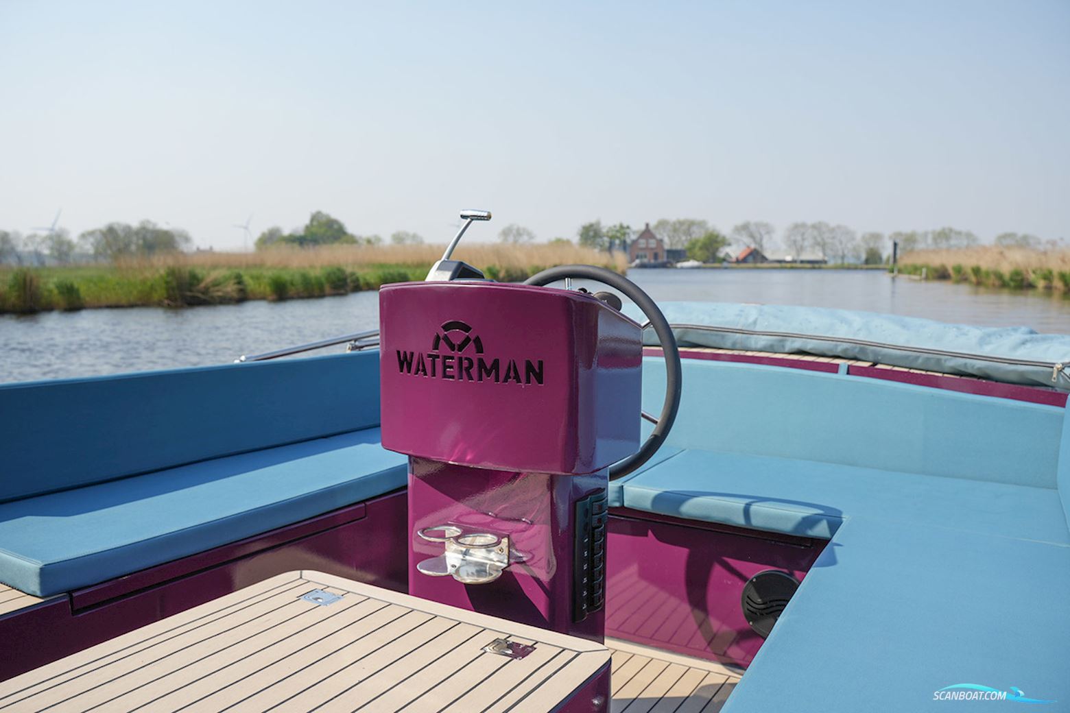 Waterman 8.0 Cabin