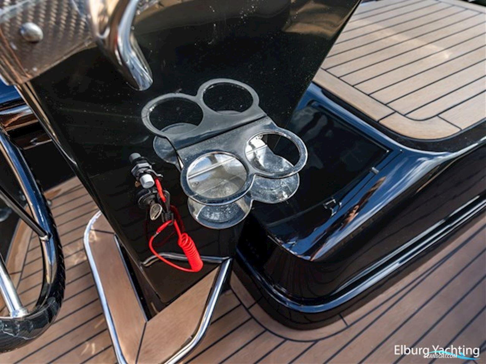 Waterspoor 717 Aviator