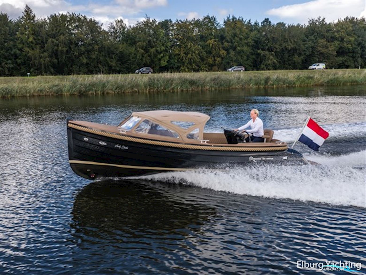 Waterspoor 717 Aviator