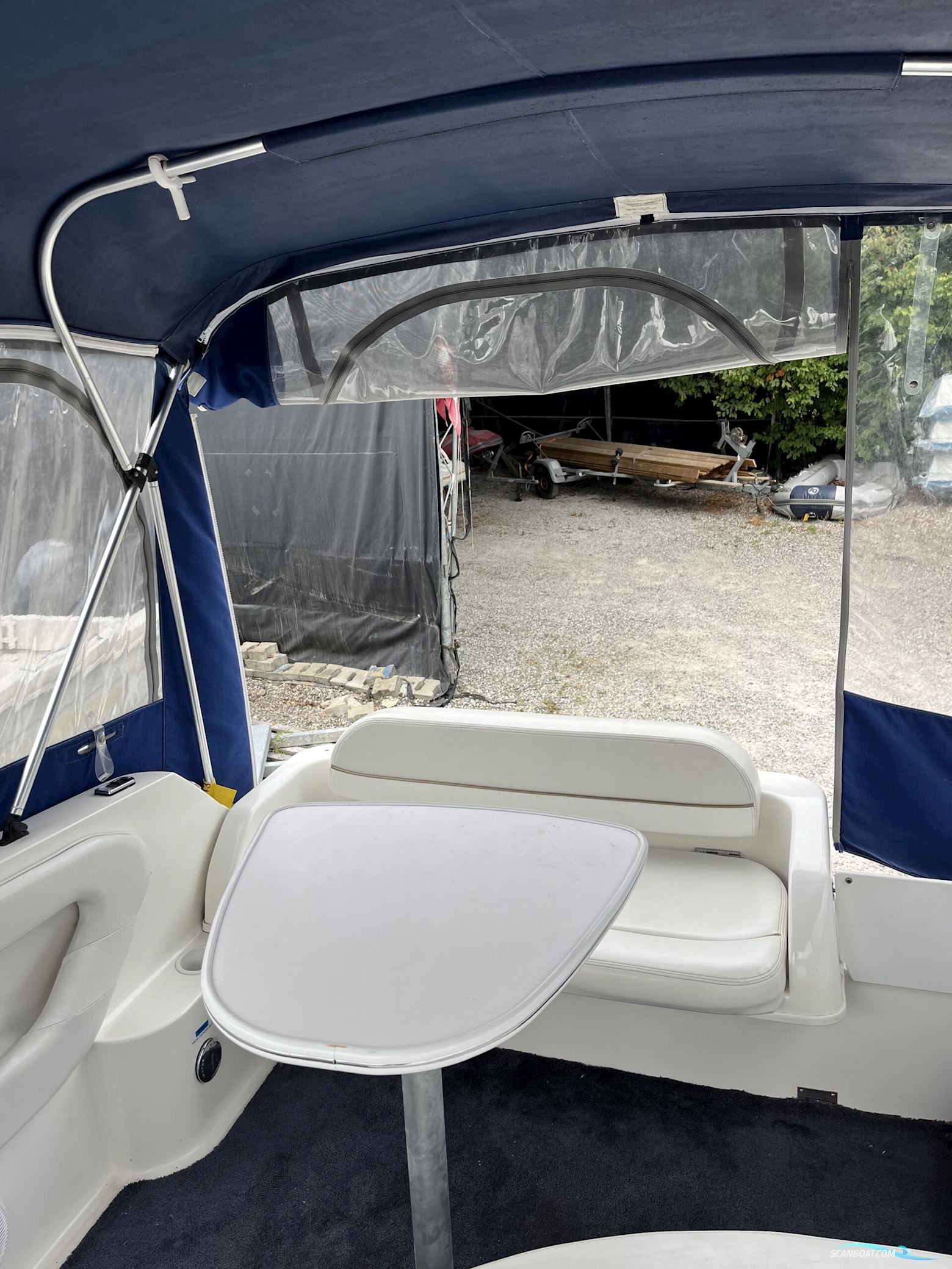 Wellcraft 2400 Martinique