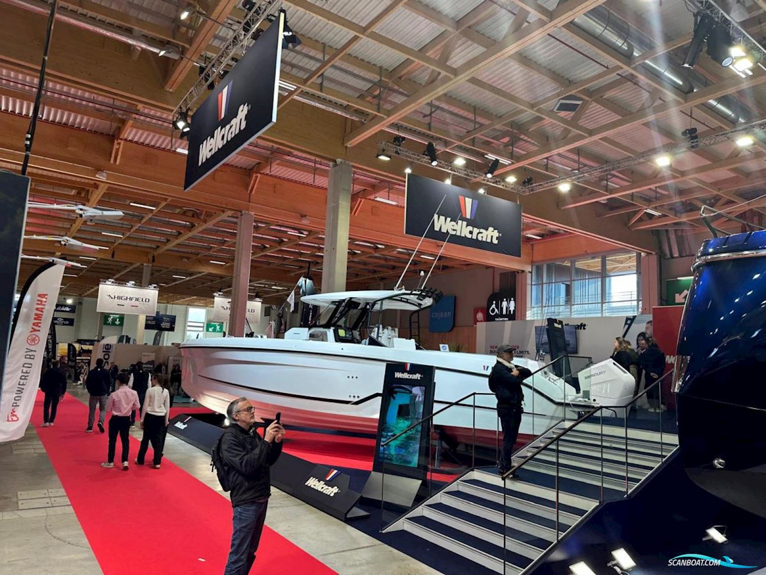 Wellcraft 38 T-Top