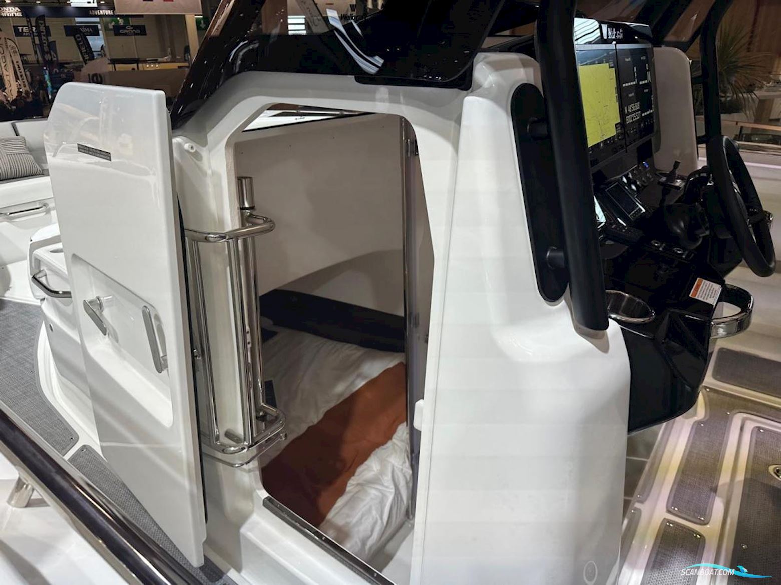 Wellcraft 38 T-Top