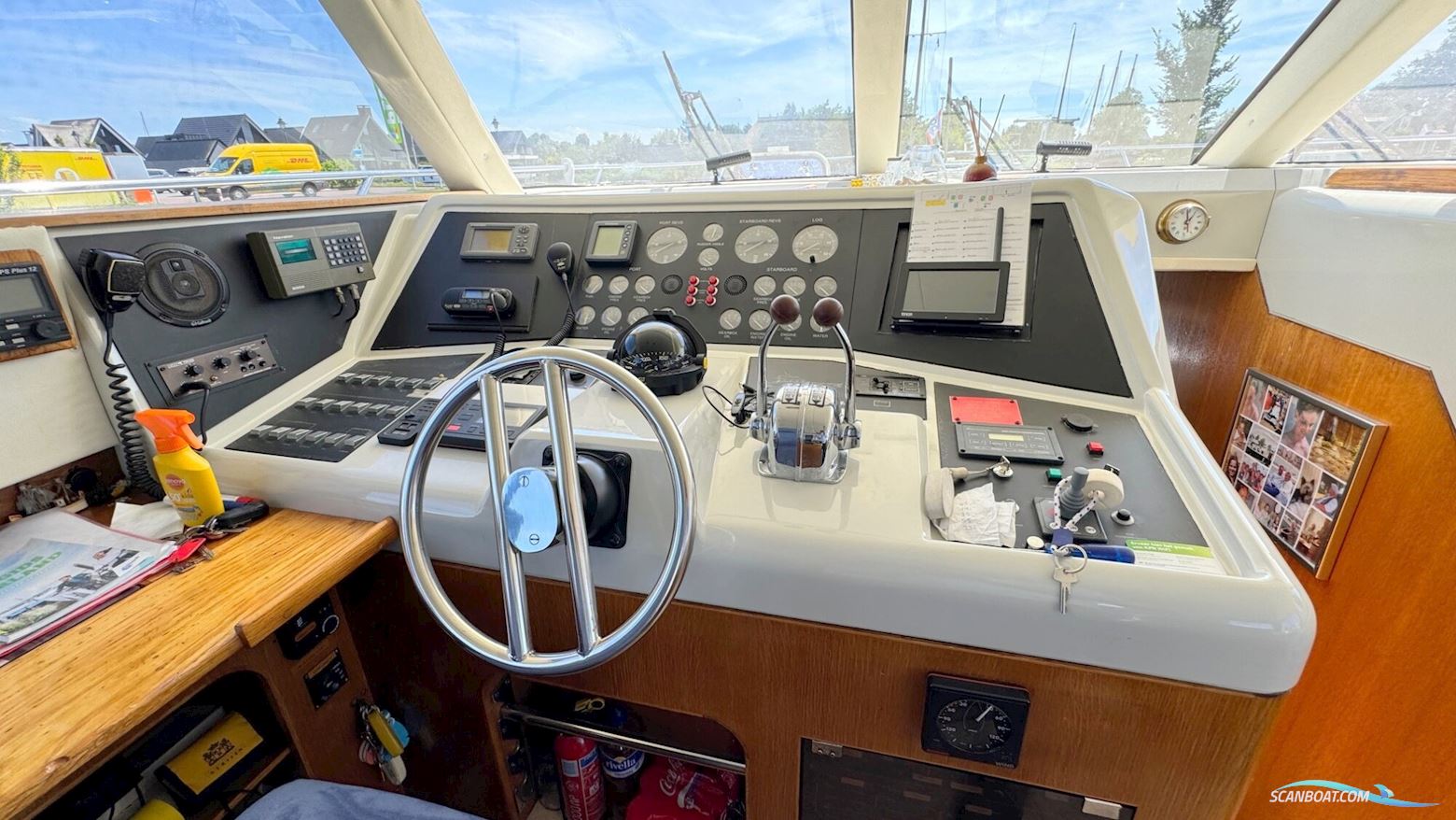 Whitewater Wolfe 46 Flybridge